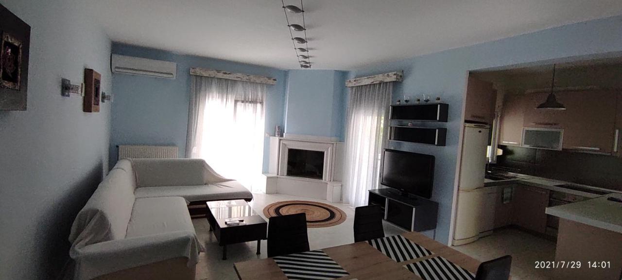 Epavlis Apartment Néa Péramos Exteriör bild
