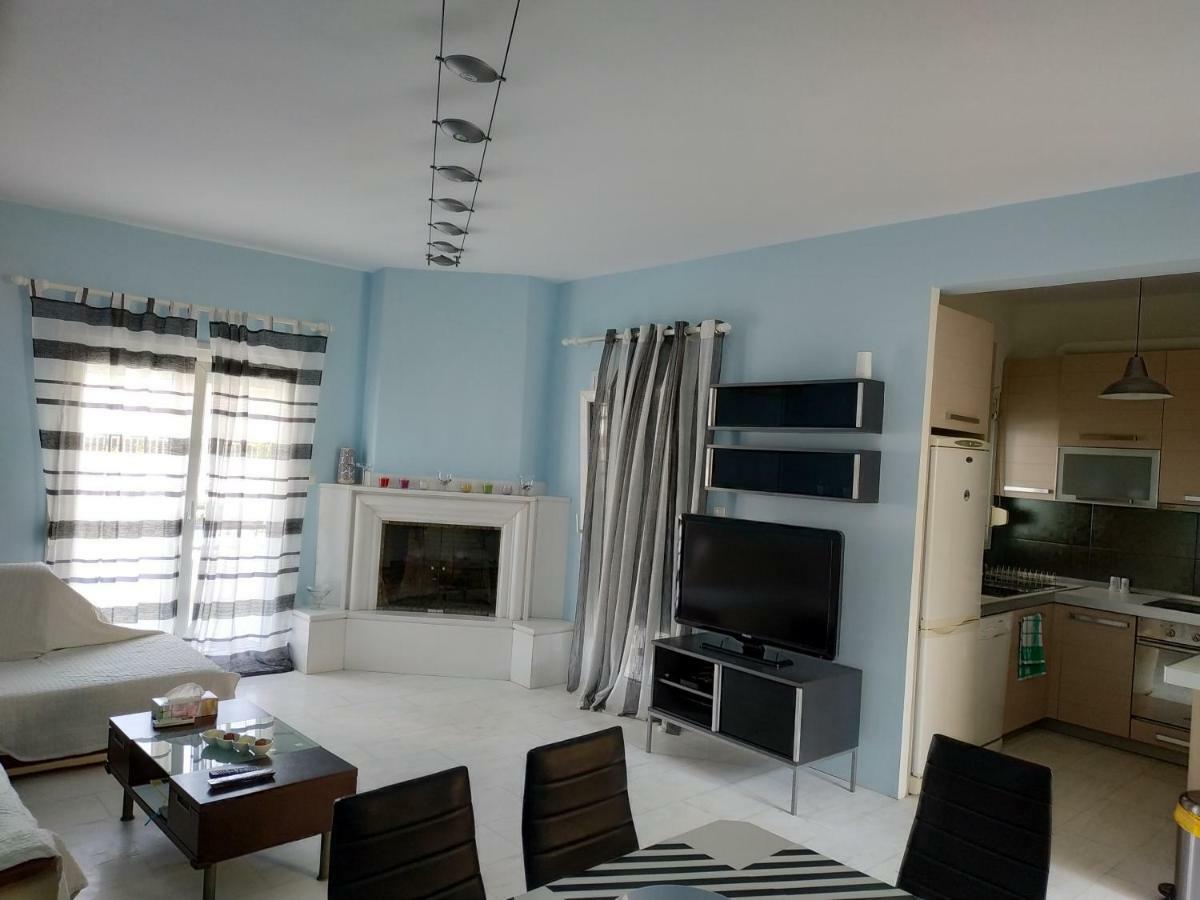 Epavlis Apartment Néa Péramos Exteriör bild